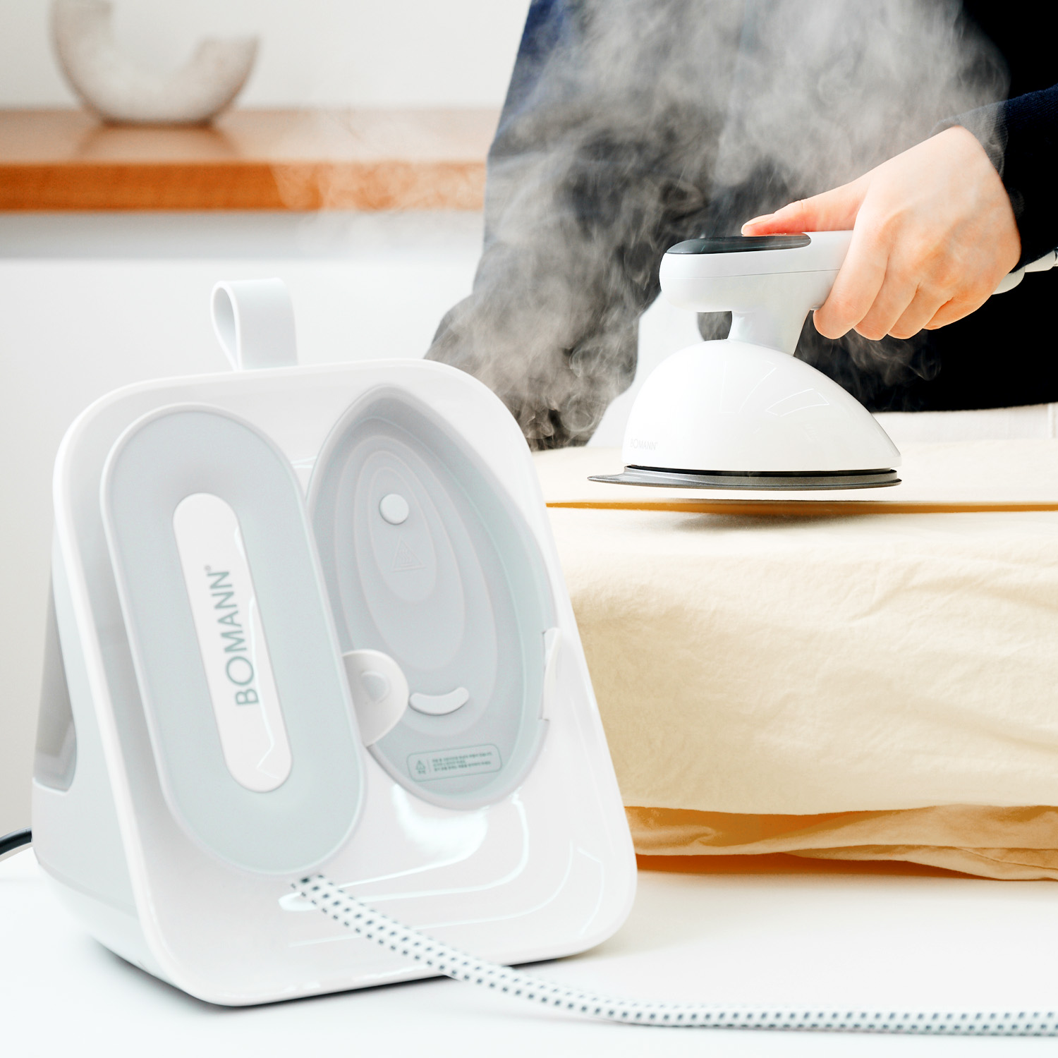 [보만] 살균 스팀박스 스팀 다리미 PSS151ET2W